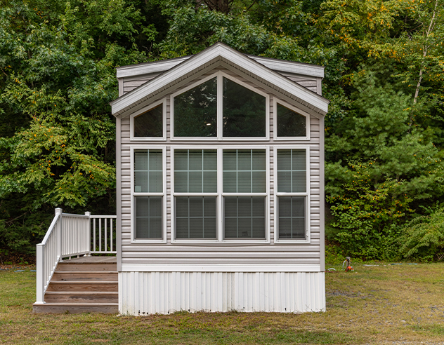 Tuxbury Pond Tiny House Rental